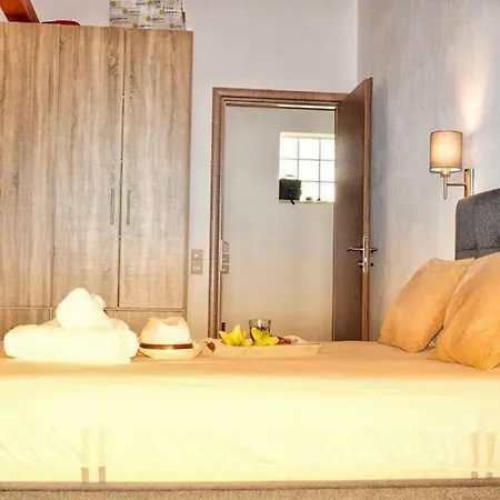 Araucaria House * Skiathos Town