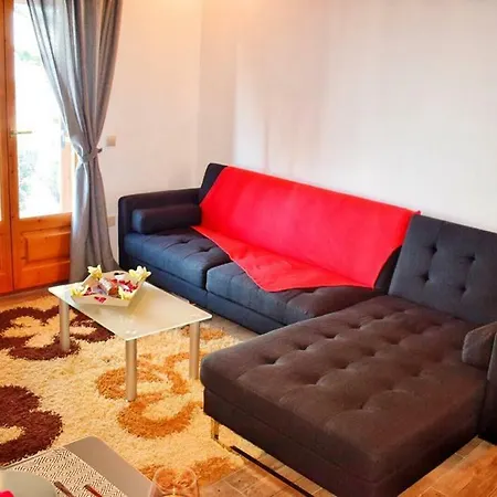 Araucaria House *