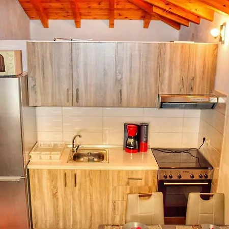 Apartment Araucaria House